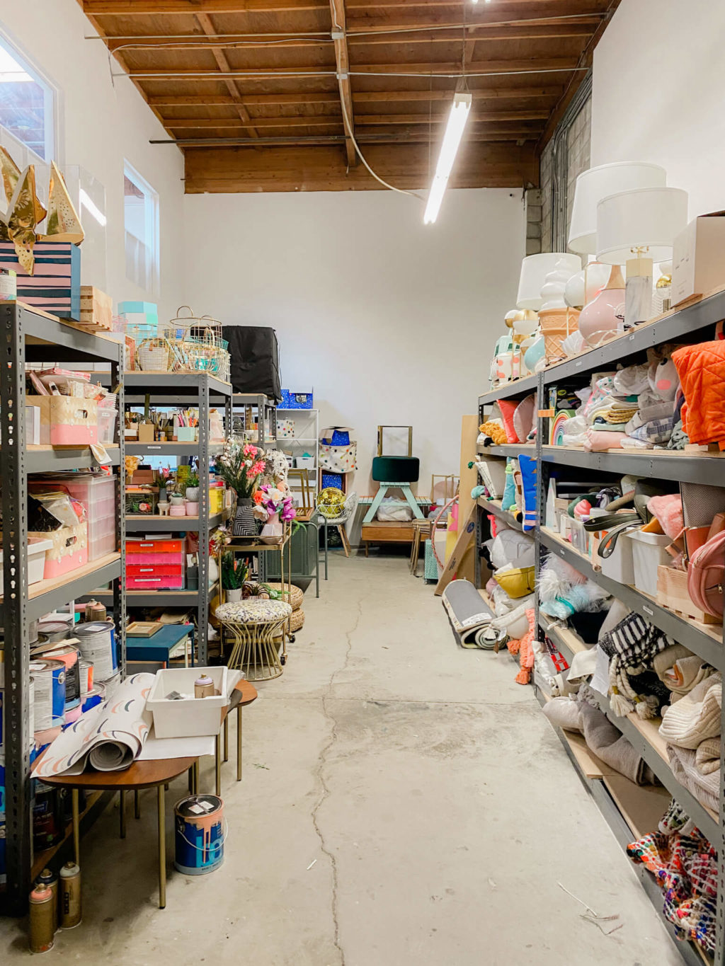 Sharing all about my visit to the Oh Joy studio and what I learned from her at her Oh Joy Workhop! It was so surreal to get a firsthand look at her studio.